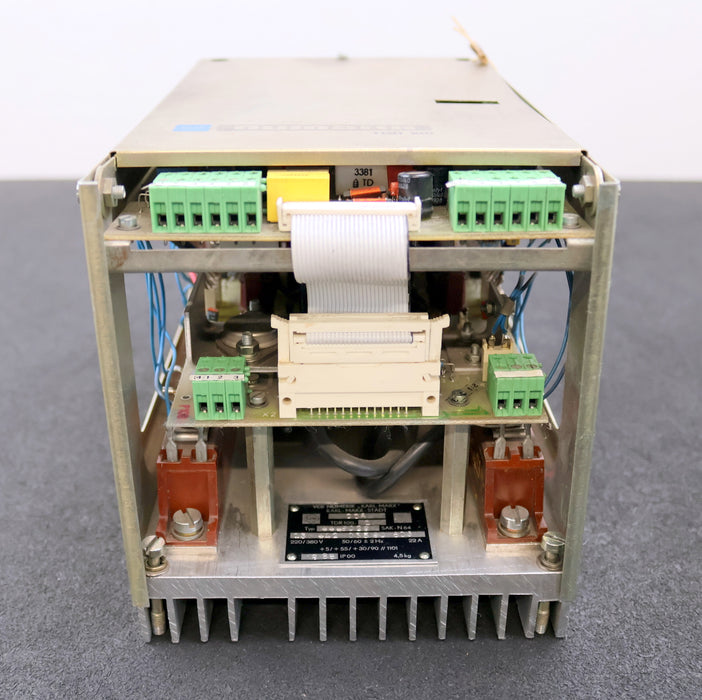Bild des Artikels VEM-NUMERIK-DDR-Stromrichtergerät-TDR-100---1-Eingang-220/380V-50/60Hz-22A