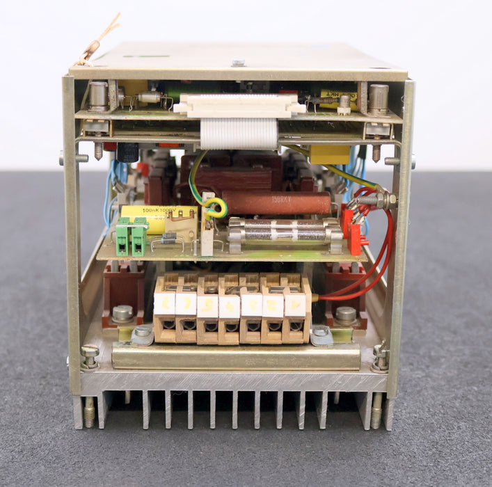 Bild des Artikels VEM-NUMERIK-DDR-Stromrichtergerät-TDR-100---1-Eingang-220/380V-50/60Hz-22A