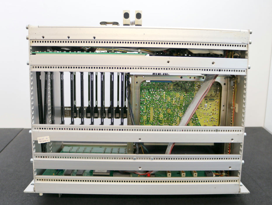 Bild des Artikels MARTEC-KLINGELNBERG-Steuerungseinheit-PAS-2NC-mit-Monitor-OHNE-Einschubplatinen!