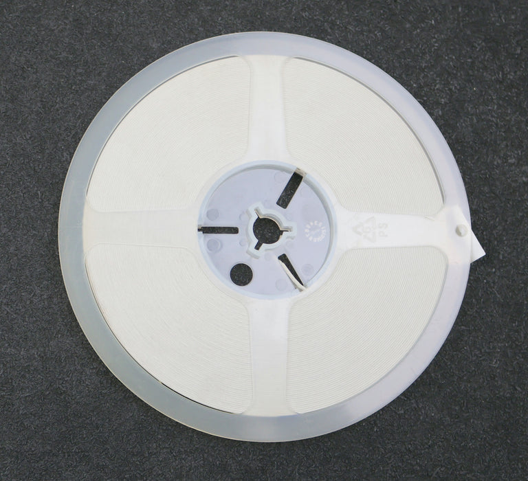 Bild des Artikels PDC-4900x-SMD-Widerstand-33Ω-1206-33-Ohm-Model-CP25/FCR06-J-T-330-069K10027S
