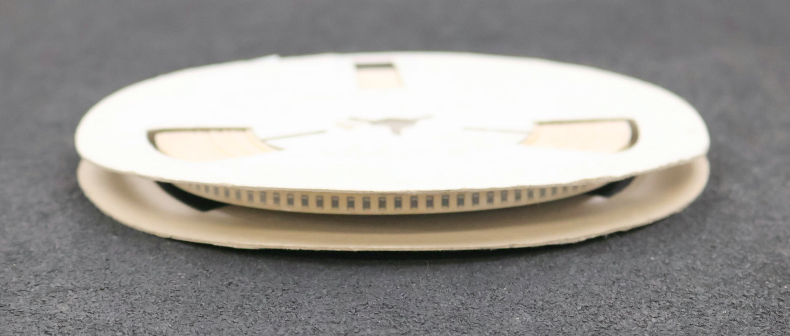 Bild des Artikels FIRSTOHM-2000x-SMD-Widerstand-68kΩ-1206-68000-Ohm-Model-ACW004-30508