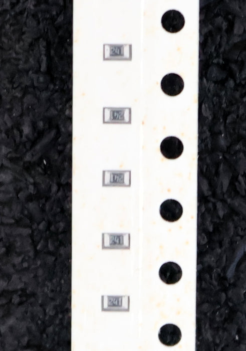 Bild des Artikels PANASONIC-5000x-SMD-Widerstand-240Ω-0103158204-240-Ohm-Model-ERJ3GEYJ241V