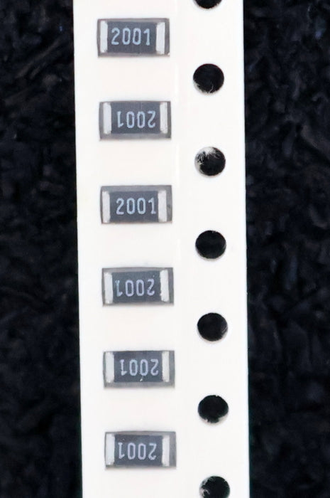 Bild des Artikels VISHAY-5000x-SMD-Widerstand-2kΩ-CRCW1206-RT1-2000-Ohm-Model-7467985