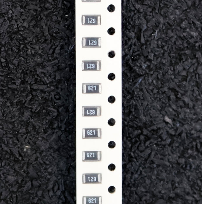 Bild des Artikels VISHAY-4000x-SMD-Widerstand-620Ω-CRCW1206-RT1-620-Ohm-Model-02095901.01