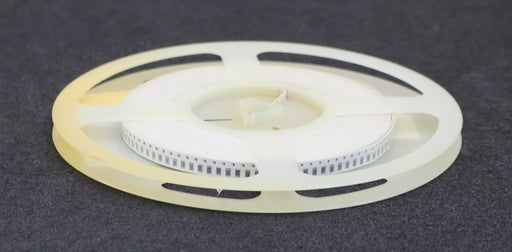 Bild des Artikels SAMSUNG-2500x-SMD-Widerstand-390kΩ-1206-390000-Ohm-Model-RC3216J394CS-RC-1/4W
