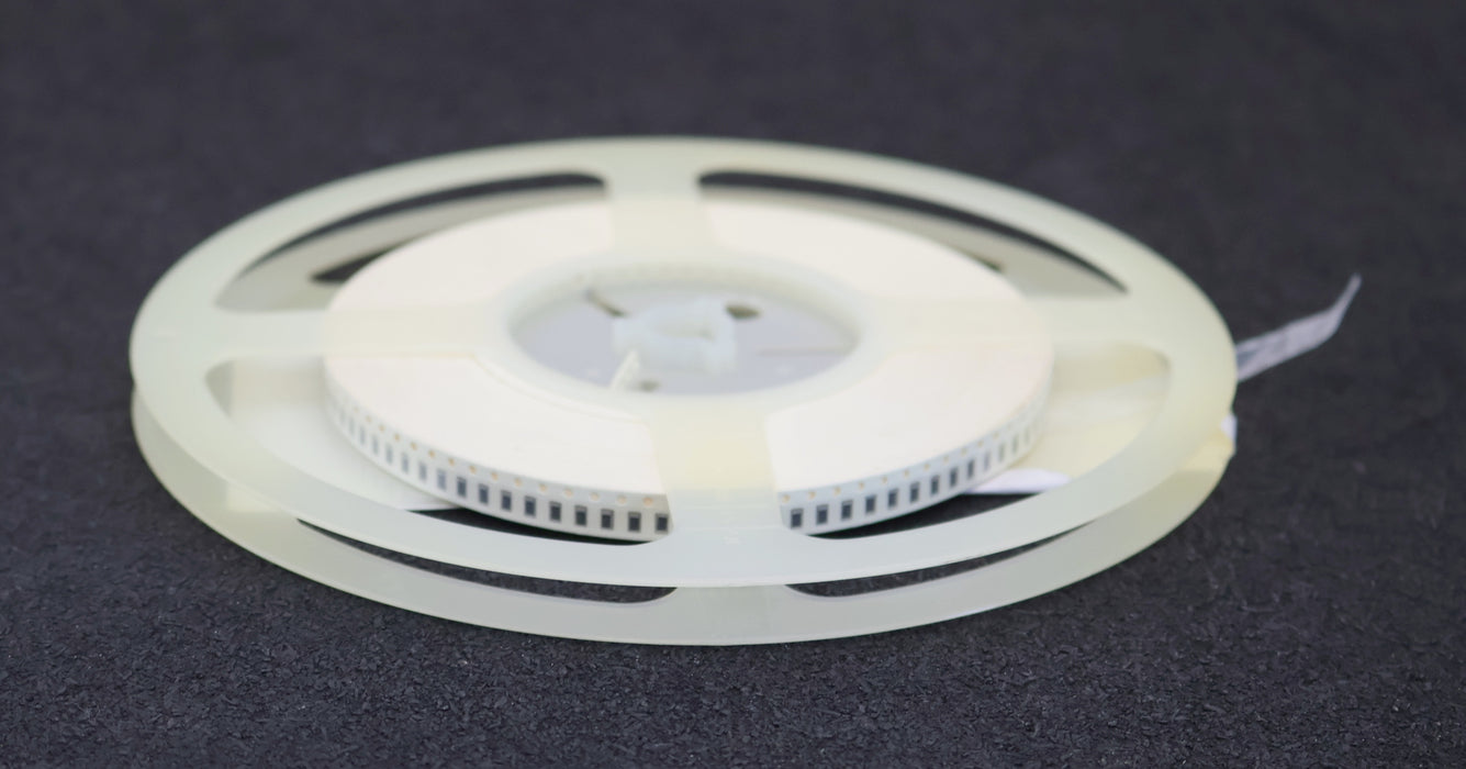 Bild des Artikels SAMSUNG-3000x-SMD-Widerstand-270Ω-1206-270-Ohm-Model-RC3216J271CS-RC-1/4W