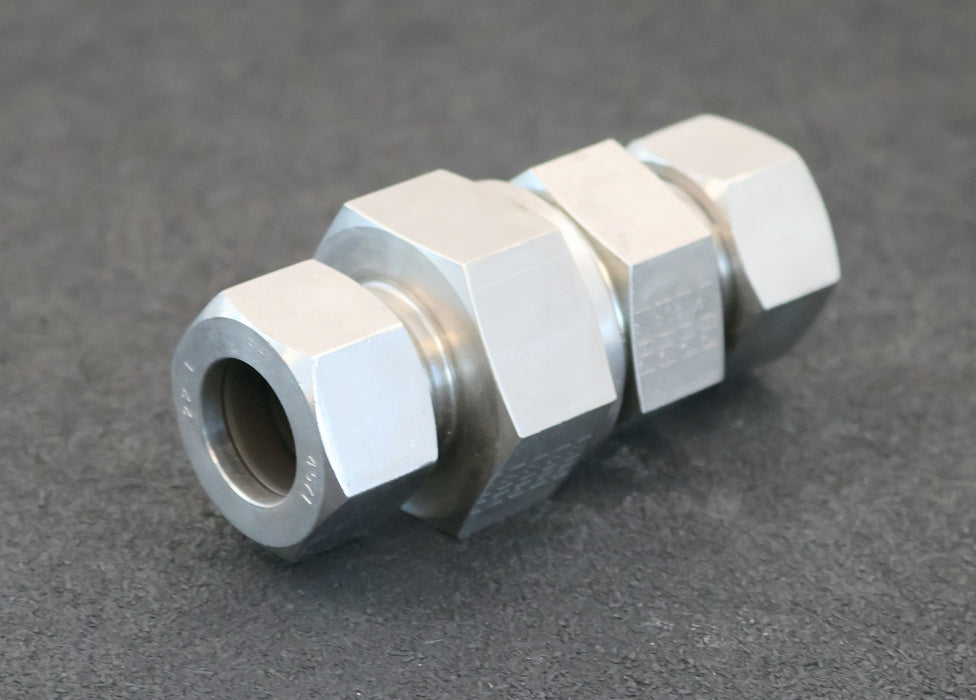 Bild des Artikels ERMETO-Rückschlagventil-aus-Edelstahl-1,0bar-Rohraußendurchmesser-22mm-unbenutzt