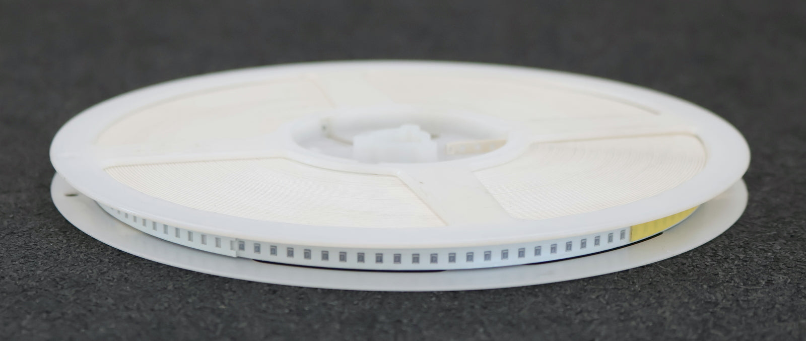 Bild des Artikels VITROHM-5000x-SMD-Widerstand-2,4kΩ-RC0805-2400-Ohm-Model-503
