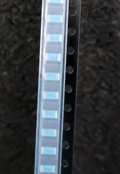 Bild des Artikels 5000x-SMD-Widerstand-5,6kΩ-5600-Ohm-Model-1206-7"-reel-with-5000-units