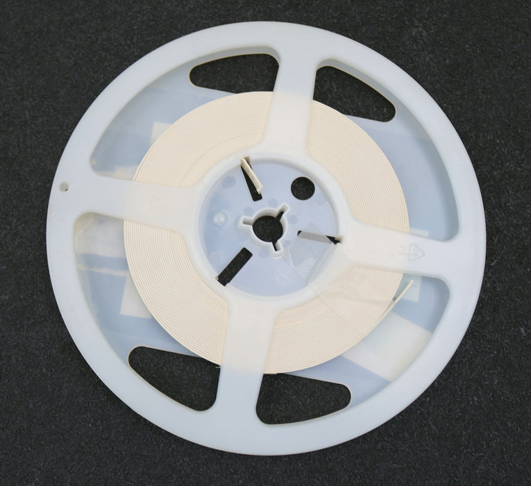 Bild des Artikels 1500x-SMD-Widerstand-470Ω-RC01/470R-1206-470-Ohm-Model-R0032