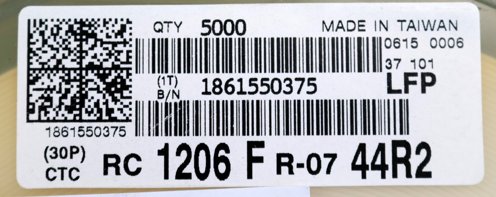 Bild des Artikels YAGEO-5000x-SMD-Widerstand-44,2Ω-1206-44,2-Ohm-Model-RC1206FR-07