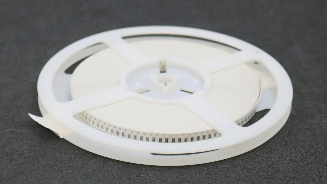 Bild des Artikels YAGEO-3000x-SMD-Widerstand-10,2Ω-1206-10,2-Ohm-Model-502-0-RC1206FR-07