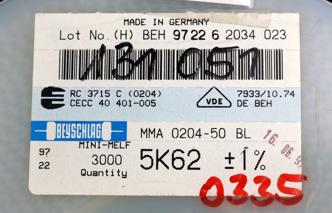 Bild des Artikels BEYSCHLAG-3000x-SMD-Widerstand-5,62kΩ-MINI-MELF-5620-Ohm-Model-MMA-0204-50