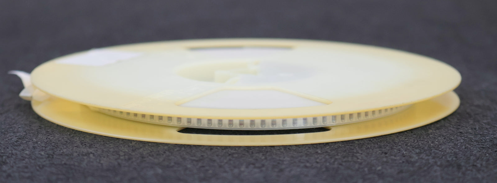 Bild des Artikels BEYSCHLAG-1700x-SMD-Widerstand-2,2Ω-MINI-MELF-2,2-Ohm-Model-MMA-0204-50