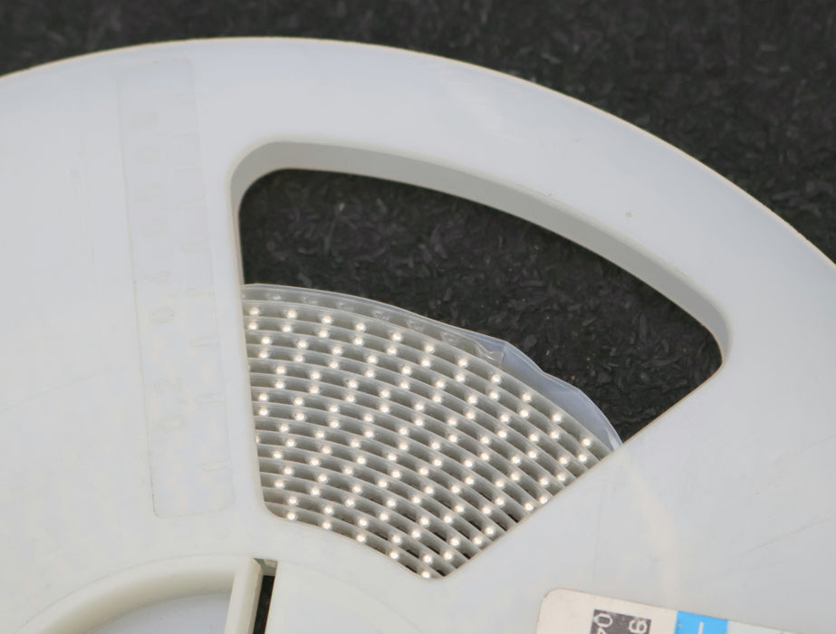 Bild des Artikels BEYSCHLAG-1000x-SMD-Widerstand-680kΩ-MINI-MELF-680000-Ohm-Model-MMA-0204-50