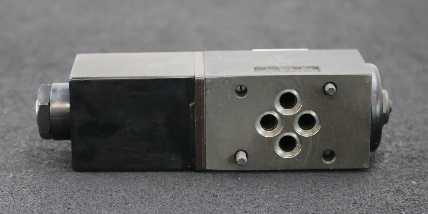 Bild des Artikels SAUER-DAIKIN-Hydraulikventil-J1-JS0-G02-2BP-30-500-Ident-Nr.-748566-max.-250bar