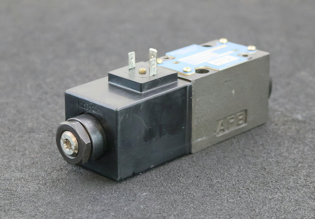 Bild des Artikels SAUER-DAIKIN-Hydraulikventil-J1-JS0-G02-2BP-30-Ident-Nr.-741587-max.-250bar