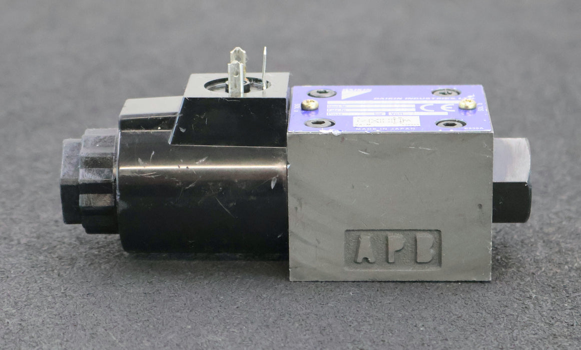 Bild des Artikels SAUER-DAIKIN-Hydraulikventil-J-KS0-G02-2AP-30-Ident-Nr.-6062368-max.-250bar