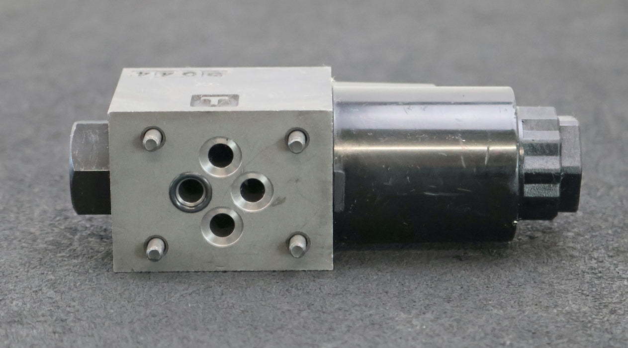 Bild des Artikels SAUER-DAIKIN-Hydraulikventil-J-KS0-G02-2AP-30-Ident-Nr.-6062368-max.-250bar