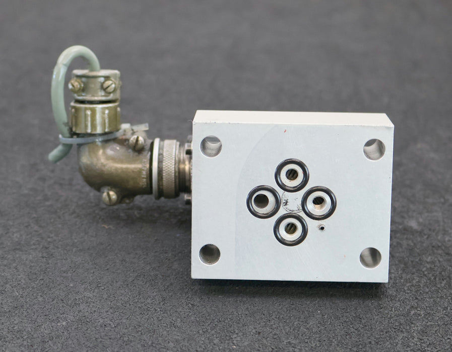 Bild des Artikels MOOG-Servoventil-Mod.-0061-202-gebraucht