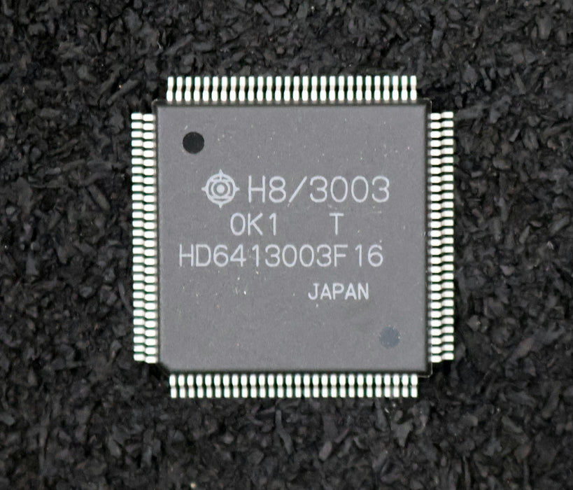 HITACHI 2x Microprozessor HD6413003F16 unbenutzt