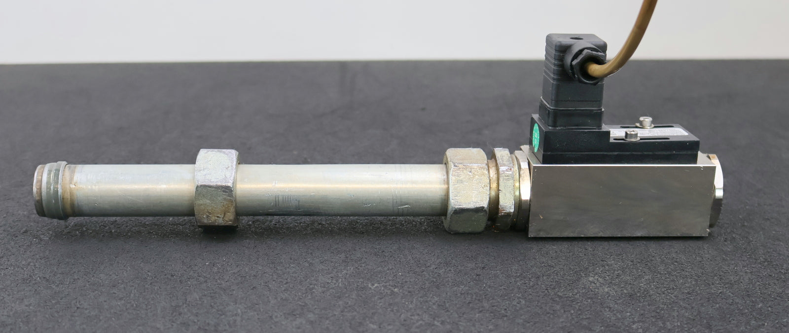 Bild des Artikels HONSBERG-Durchflusswächter-MR1K-025GM060-51-Verstellbereich-6…60l/min-24VDC