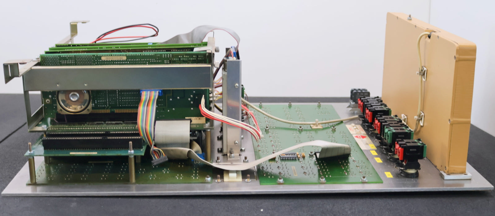 Bild des Artikels KLINGELNBERG-/-BWO-Bedienpanel-für-KLINGELNBERG-Schleifmaschine-HNC35