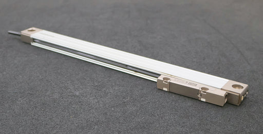 Bild des Artikels HEIDENHAIN-Längenmassstab-ID-760-942-03-LC-495S-10nm-ML-270mm-Gesamtlänge-407mm