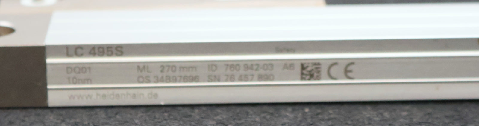 Bild des Artikels HEIDENHAIN-Längenmassstab-ID-760-942-03-LC-495S-10nm-ML-270mm-Gesamtlänge-407mm