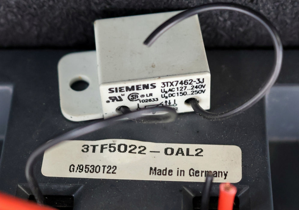 Bild des Artikels SIEMENS-Leistungsschütz-3TF5022-0AL2-Spulenspannung-230VAC-50/60Hz-gebraucht