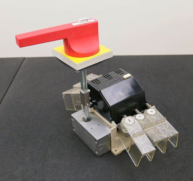Bild des Artikels SIEMENS-Lasttrennschalter-3KE4230-0AA-Ui-1000V-Ie-250A-gebraucht