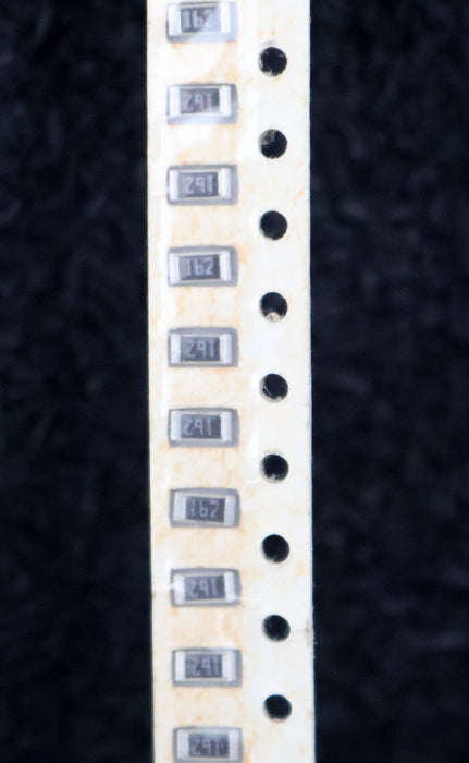 Bild des Artikels KAMAYA-ELECTRIC-4500x-SMD-Widerstand-1,6kΩ-RMC-1/8-162J-1600-Ohm-Model-72-5RU