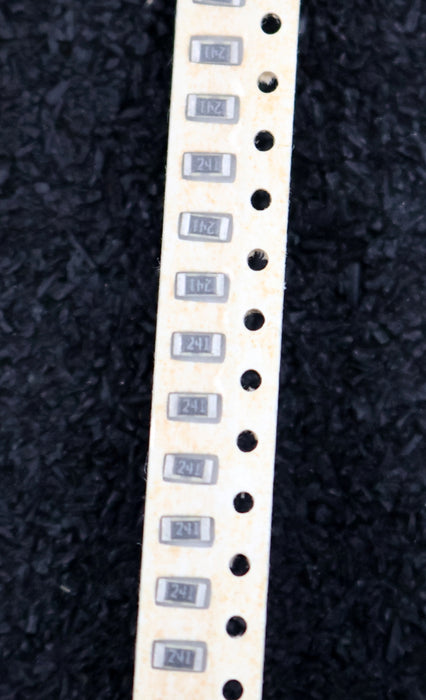 Bild des Artikels KAMAYA-ELECTRIC-4900x-SMD-Widerstand-240Ω-RMC-1/8-241J-240-Ohm-Model-72-5RU