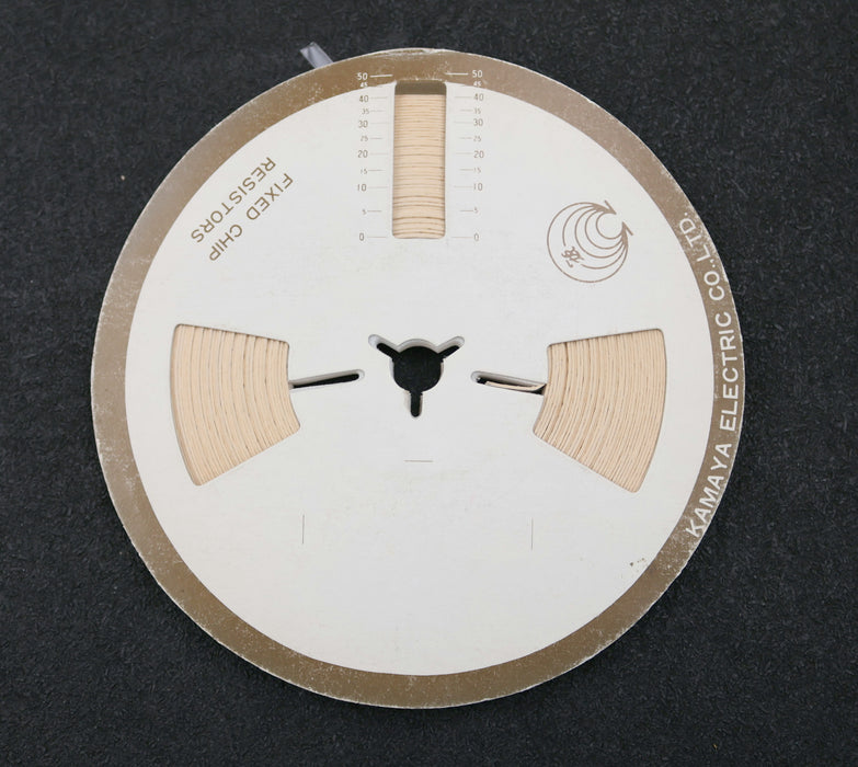 Bild des Artikels KAMAYA-ELECTRIC-4000x-SMD-Widerstand-3,3Ω-RMC-1/8-339J-3,3-Ohm-Model-72-5RU