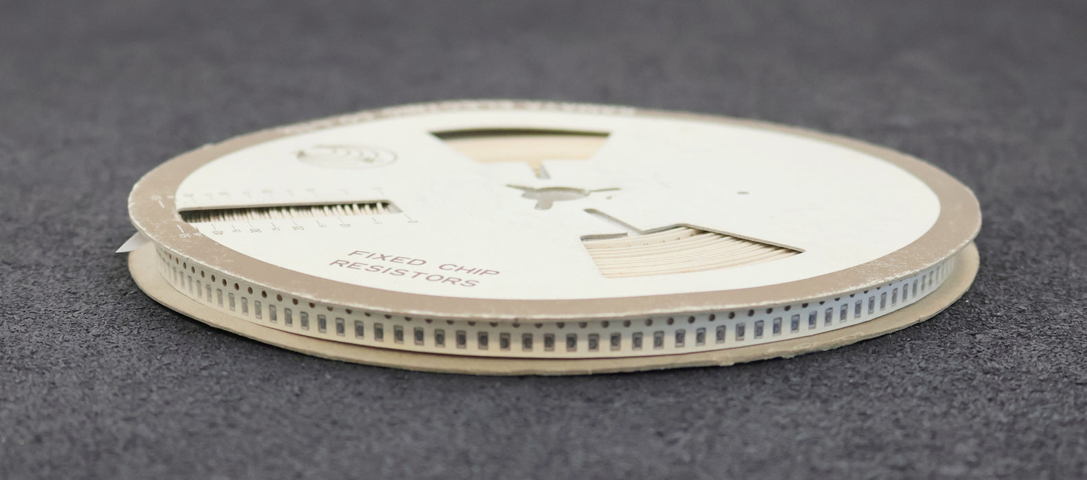 Bild des Artikels KAMAYA-ELECTRIC-5000x-SMD-Widerstand-5,6Ω-RMC-1/8-569J-5,6-Ohm-Model-72-5RU