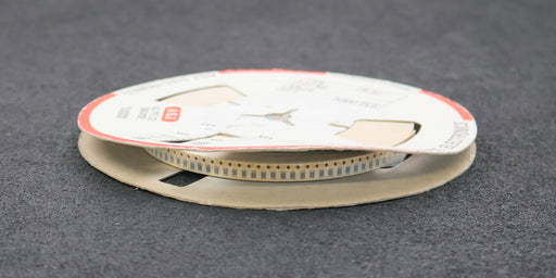 Bild des Artikels ASJ-ELECTRONICS-2000x-SMD-Widerstand-8,2kΩ-RMC1/8-1206-CR-32-8200-Ohm