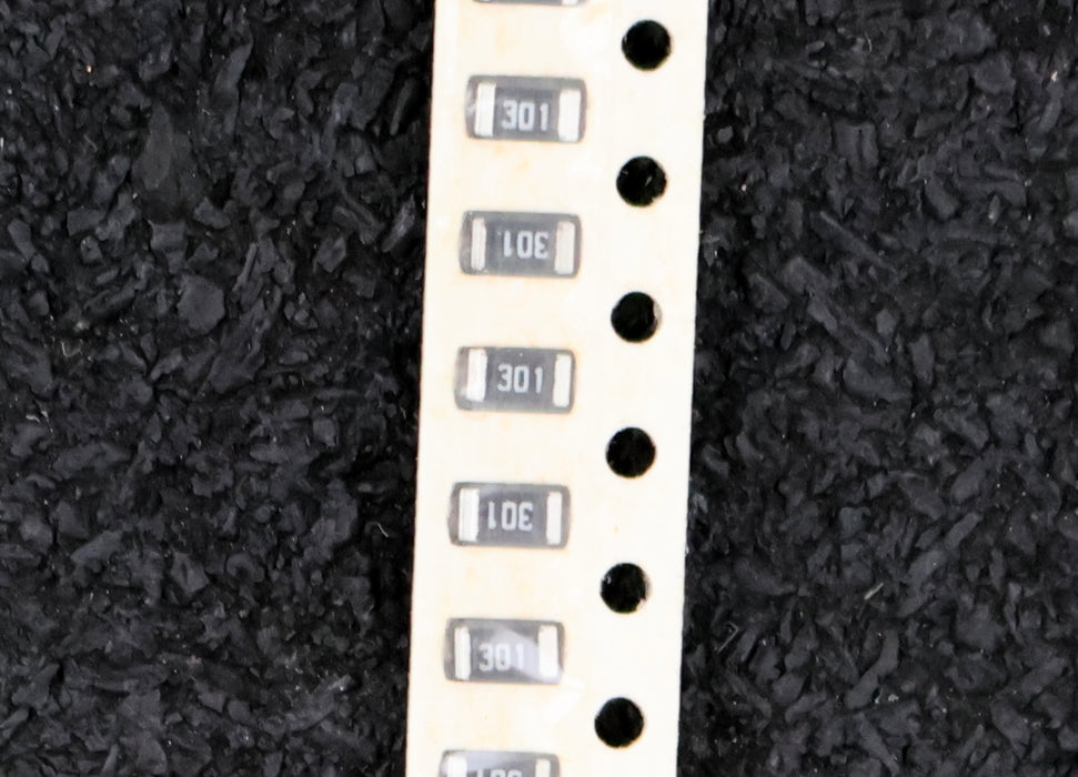 Bild des Artikels ASJ-ELECTRONICS-4500x-SMD-Widerstand-300Ω-RMC1/8-1206-CR-32-300-Ohm