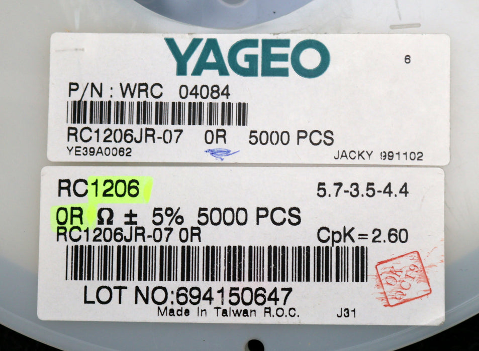 Bild des Artikels YAGEO-4000x-SMD-Widerstand-0RΩ-RC1206JR-07-0-Ohm-Model-WRC04084