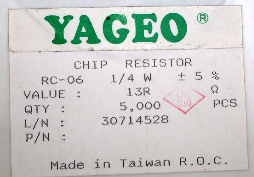Bild des Artikels YAGEO-4500x-SMD-Widerstand-13Ω-RMC1/8-1206-13-Ohm-Model-WRC04247