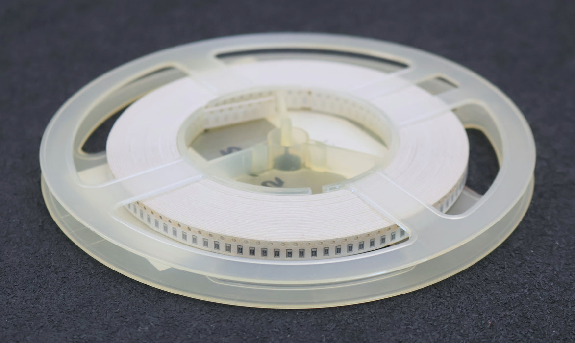 Bild des Artikels YAGEO-2000x-SMD-Widerstand-360kΩ-1/4w-1206-360000-Ohm-Model-9413110