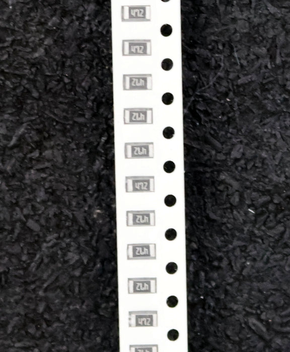 Bild des Artikels YAGEO-4000x-SMD-Widerstand-4,7kΩ-RC1206JR-07-4700-Ohm-Model-WRC04089
