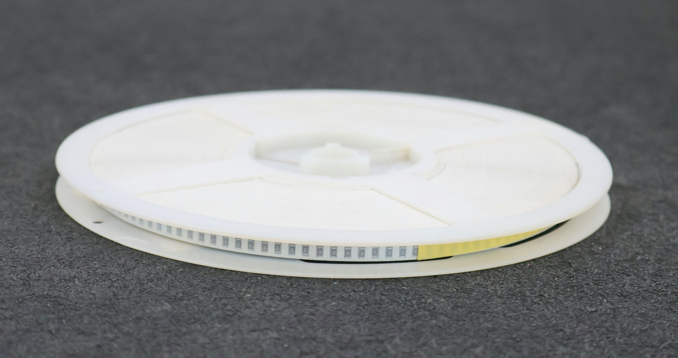 Bild des Artikels VITROHM-4900x-SMD-Widerstand-240kΩ-RC1206-240000-Ohm-Model-502-0