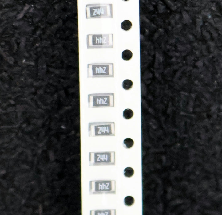 Bild des Artikels VITROHM-4900x-SMD-Widerstand-240kΩ-RC1206-240000-Ohm-Model-502-0