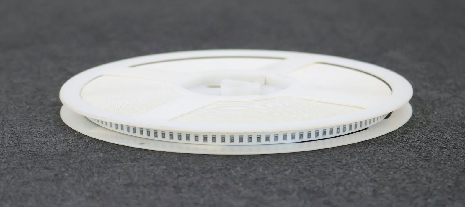 Bild des Artikels VITROHM-4500x-SMD-Widerstand-51kΩ-RC1206-51000-Ohm-Model-502-0