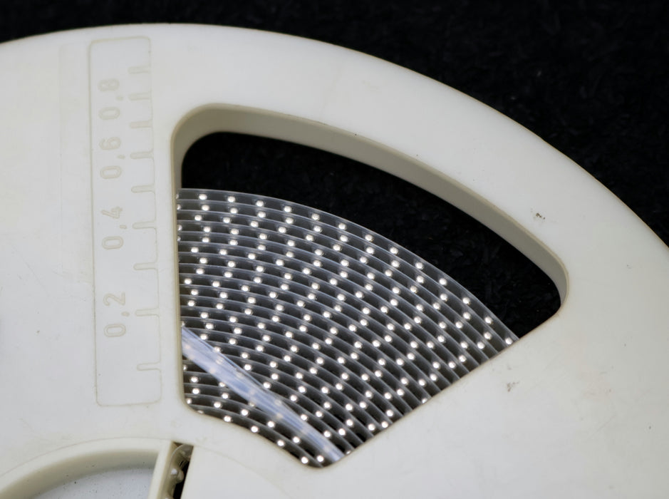 Bild des Artikels BEYSCHLAG-1700x-SMD-Widerstand-10kΩ-MINI-MELF-10000-Ohm-Model-MMA-0204-50
