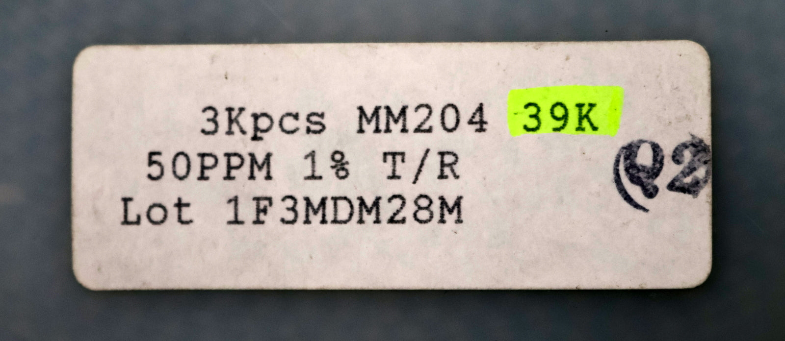 Bild des Artikels FIRSTOHM-2500x-SMD-Widerstand-39kΩ-50PPM-1F3MDM28M-39000-Ohm-Model-MM204
