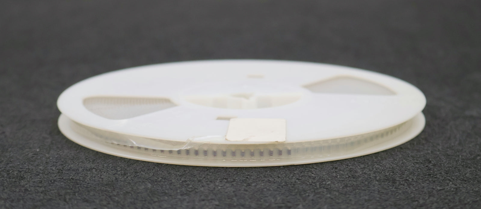 Bild des Artikels BEYSCHLAG-3000x-SMD-Widerstand-22kΩ-MINI-MELF-22000-Ohm-Model-MMA-0204-50