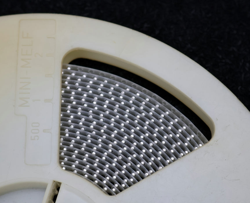 Bild des Artikels BEYSCHLAG-1700x-SMD-Widerstand-110Ω-MINI-MELF-110-Ohm-Model-MMA-0204-50