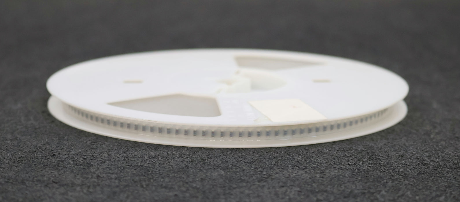 Bild des Artikels BEYSCHLAG-3000x-SMD-Widerstand-220kΩ-MINI-MELF-220000-Ohm-Model-MMA-0204-50