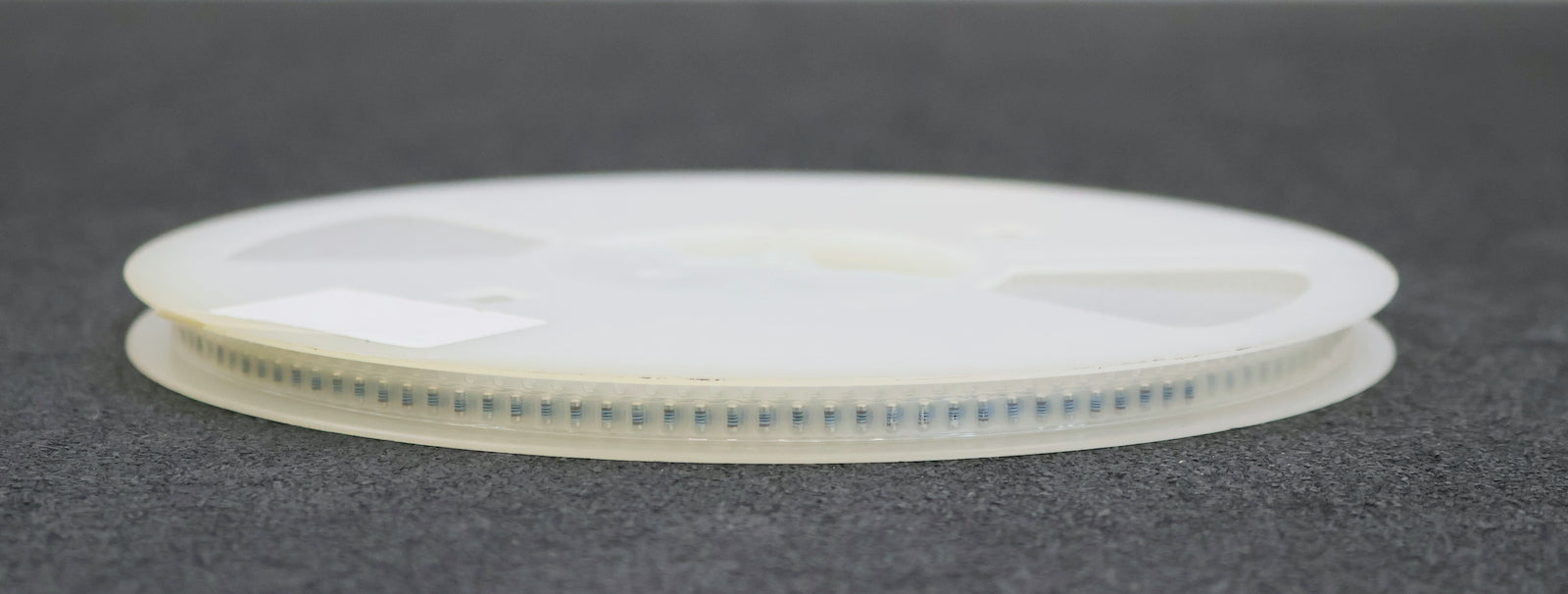 Bild des Artikels BEYSCHLAG-3000x-SMD-Widerstand-910Ω-MINI-MELF-910-Ohm-Model-MMA-0204-50